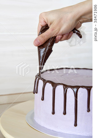 cake of chocolate cake of chocolate 38471986