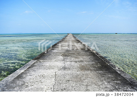 伊古桟橋　いこさんばし　沖縄県　八重山郡　竹富町　黒島　地先　桟橋 38472034