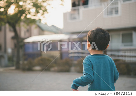 3 years old 3 years old 38472113