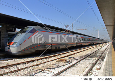 イタリア ユーロスターイタリア Frecciabianca フレッチャビアンカ 38473669