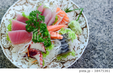 Japanese cuisine, Sashimi 38475361
