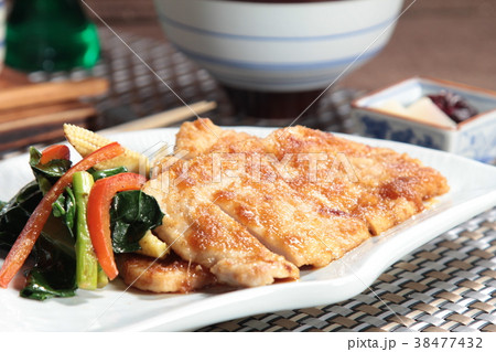 fried pork fried pork 38477432