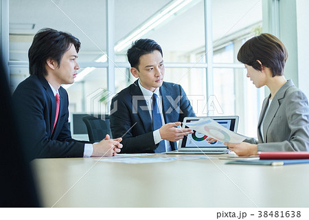 ビジネスシーン ビジネスシーン 38481638