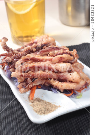 seafood cuisine 38483221