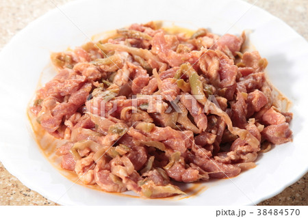 raw pork raw pork 38484570