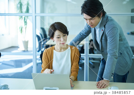 ビジネスシーン 38485857