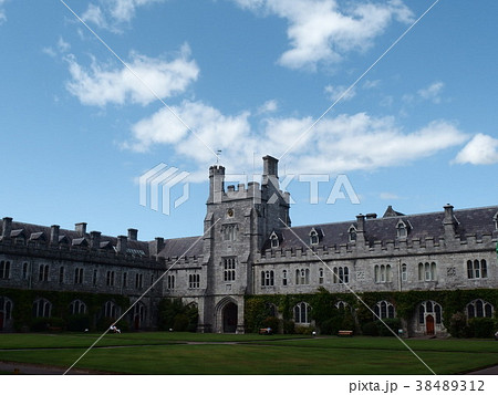 University　College　Cork 38489312