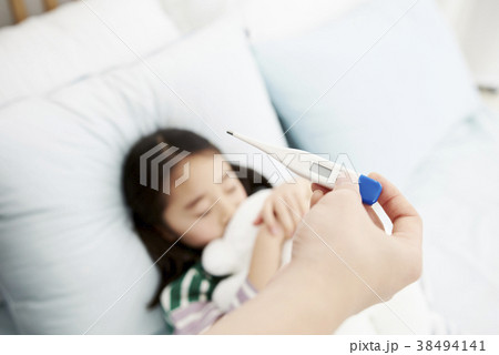 看護 風邪 少女 38494141