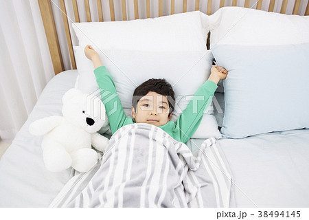 上半身 少年 前顔 38494145