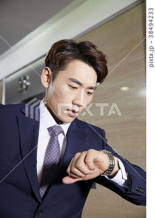 男 男性 男の子 38494233