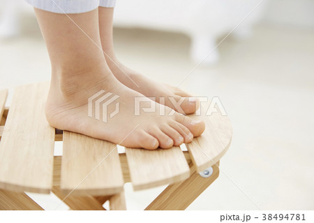 裸足 跣 素足 38494781