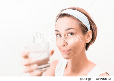 女性・クリーンな水のイメージ 38496618