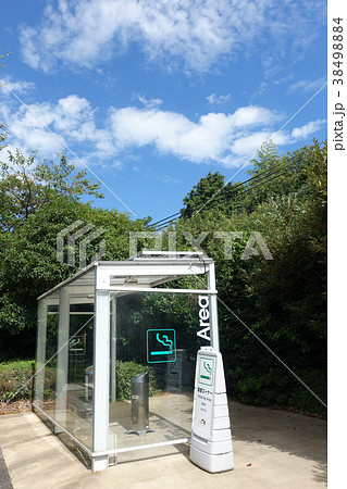 高速道路サービスエリアの喫煙 38498884