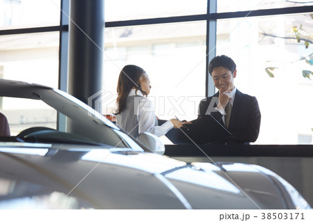 自動車ディーラー 社員 男女 自動車ディーラー 社員 男女 38503171