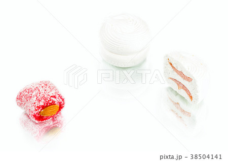 marshmallows with apricot jam inside and rakha marshmallows with apricot jam inside and rakha 38504141