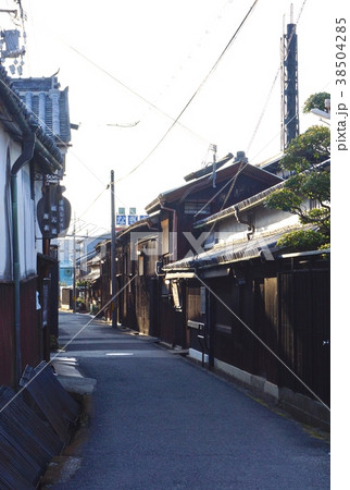 湯浅伝統的建造物群保存地区の古い町並み 和歌山県有田郡湯浅町 湯浅伝統的建造物群保存地区の古い町並み 和歌山県有田郡湯浅町 38504285