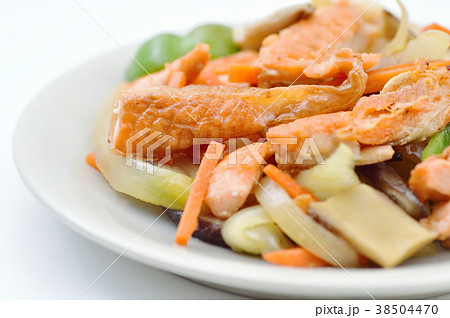 鮭ハラスの南蛮漬け 鮭ハラスの南蛮漬け 38504470