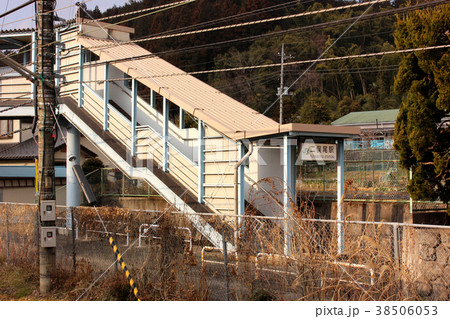青梅線二俣尾駅の入口 青梅線二俣尾駅の入口 38506053