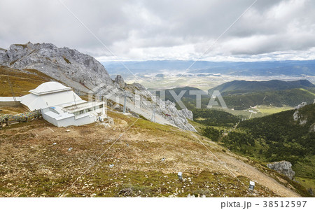 Cable car station on Shika Snow Mountain, China. Cable car station on Shika Snow Mountain, China. 38512597