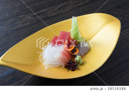 刺身三点盛り 38516388