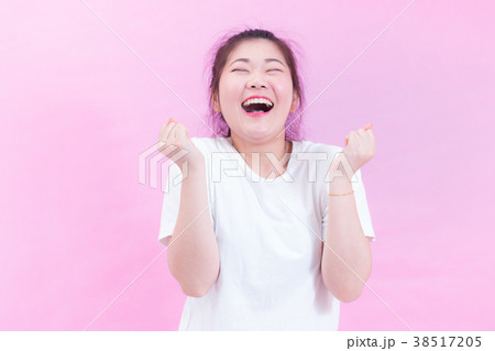 Portrait of beautiful Young Asian woman 38517205