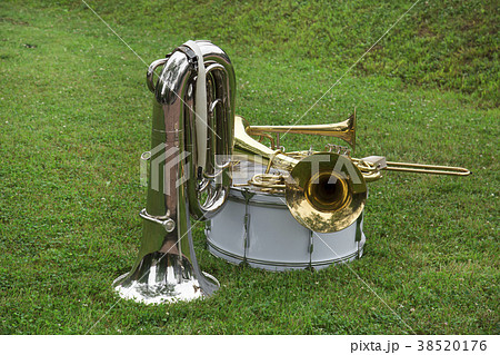 musical instruments on the white background musical instruments on the white background 38520176