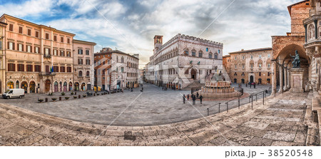 Panoramic view of Piazza IV Novembre,Perugia,Italy 38520548