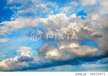 Sky with clouds 38525071