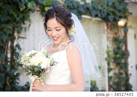 可愛い花嫁の写真素材 可愛い花嫁の写真素材