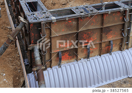 個人住宅の基礎工事 積水ハウス 撮影者自宅の増改築 の写真素材