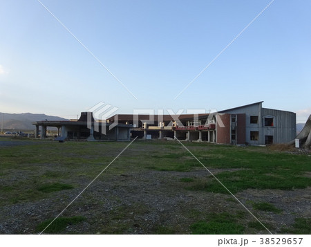 石巻市立大川小学校 石巻市立大川小学校 38529657