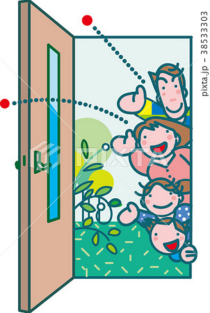ドアを開く家族 38533303