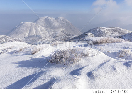 九重連山 くじゅう山 霧氷 九重連山 くじゅう山 霧氷 38535500
