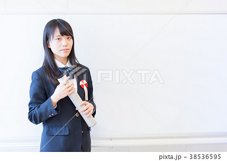 合格した女子高生 合格した女子高生 38536595