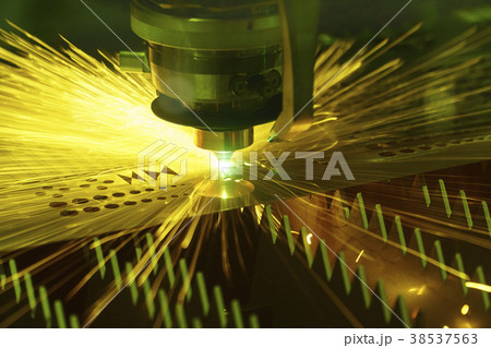 The fiber laser cutting machine The fiber laser cutting machine 38537563