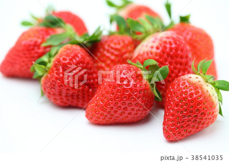 いちご　ゆうべに 38541035