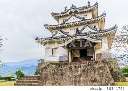 秋の宇和島城の風景 38541761