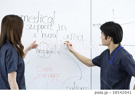 医療 ドクター 医大生 理系 理数系 医学部 研究室 医療 ドクター 医大生 理系 理数系 医学部 研究室 38542041