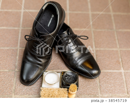 靴の手入れ 靴の手入れ 38545719