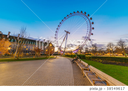 London Eye evening view 38549617