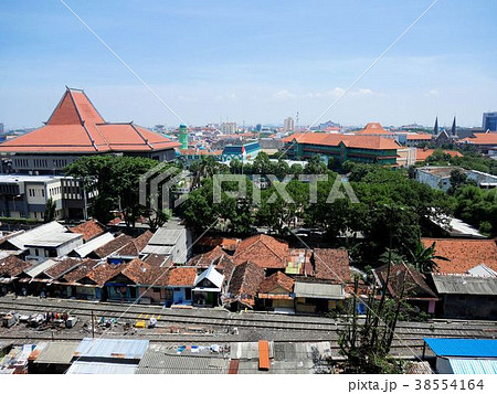 インドネシア　スラバヤの屋根 38554164
