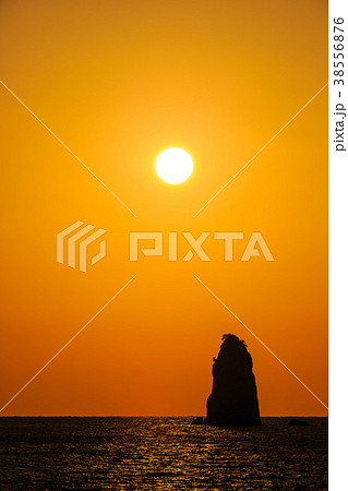 小角力の夕陽 ながさきサンセットロード 【長崎県長崎市外海町】 小角力の夕陽 ながさきサンセットロード 【長崎県長崎市外海町】 38556876