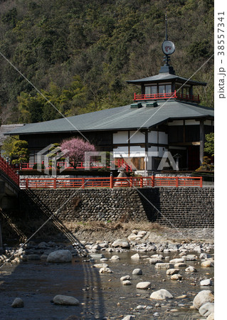 用瀬の流し雛 38557341