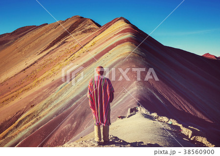 Rainbow mountain 38560900