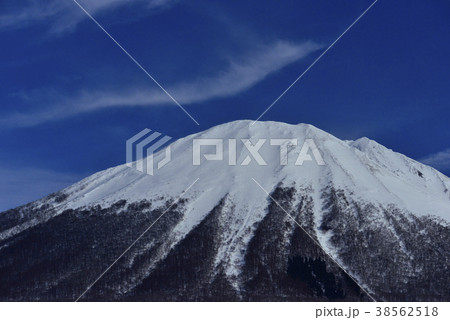鳥取県大山の冬景色 38562518