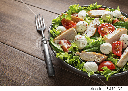 Salad 38564364