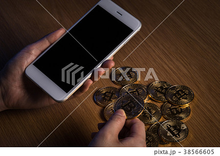 ビットコイン、仮想通貨、携帯電話、スマートフォン 38566605
