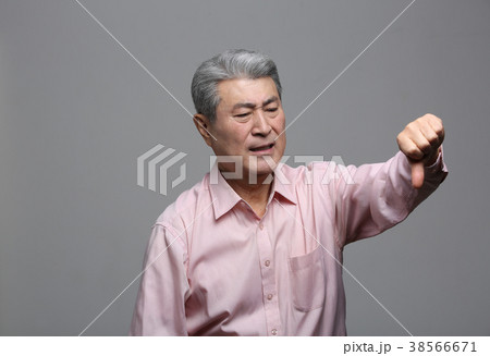 韓国人 高齢者 老人 38566671