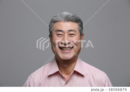 韓国人 高齢者 老人 38566879