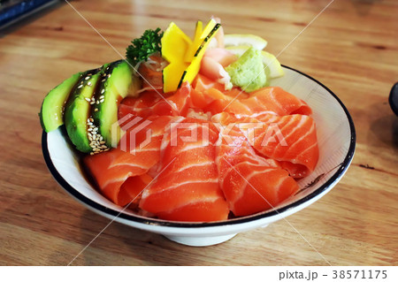 Japannese Salmon Don Japannese Salmon Don 38571175